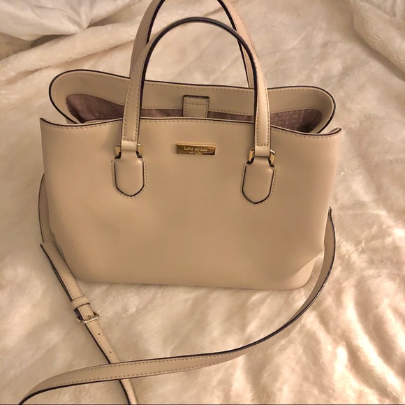 kate spade Handbags - Kate Spade Crossbody Bag - Nude